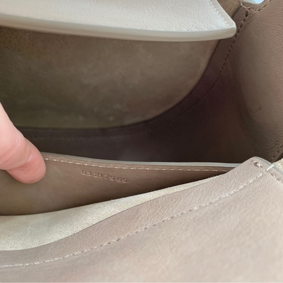 Chloe Kiss Bag in Motty Grey / Taupe with Gold Sculptural Hardware Small Bag - Picture 15 of 16